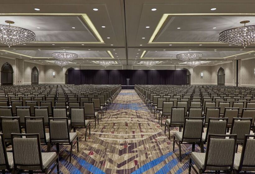 בית מלון כפרי Crystal Gateway Marriott