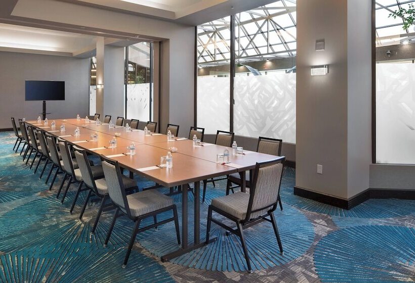 בית מלון כפרי Crystal Gateway Marriott