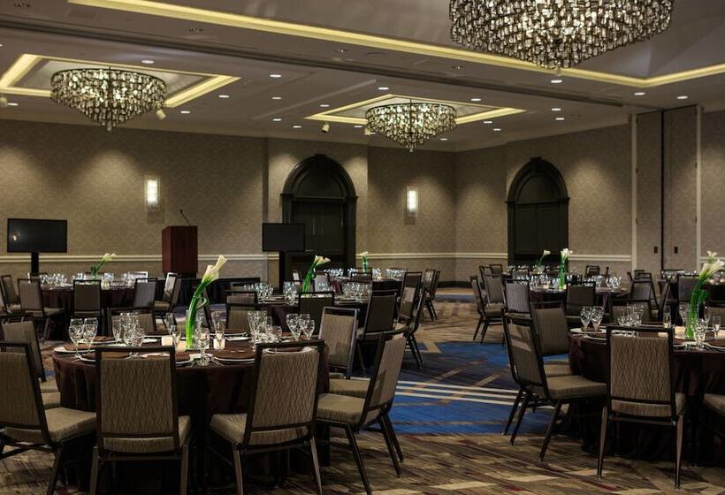 בית מלון כפרי Crystal Gateway Marriott