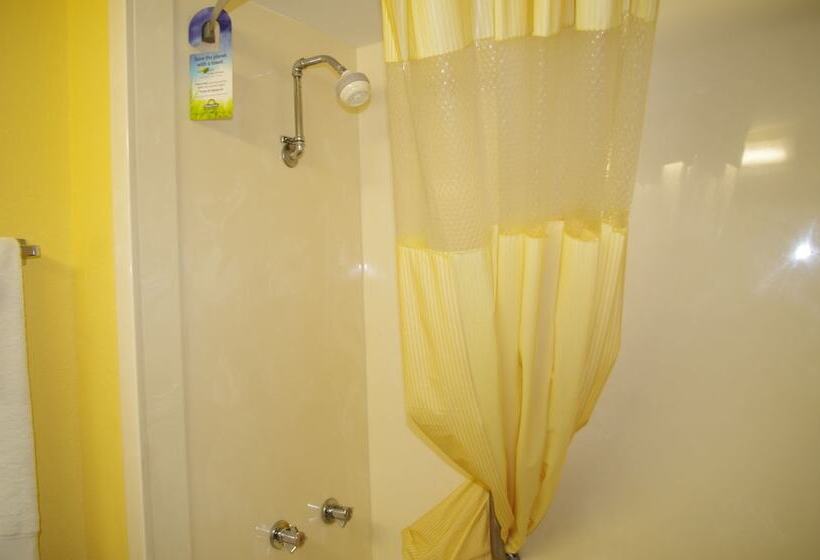 Days Hotel By Wyndham Danville Conference Center