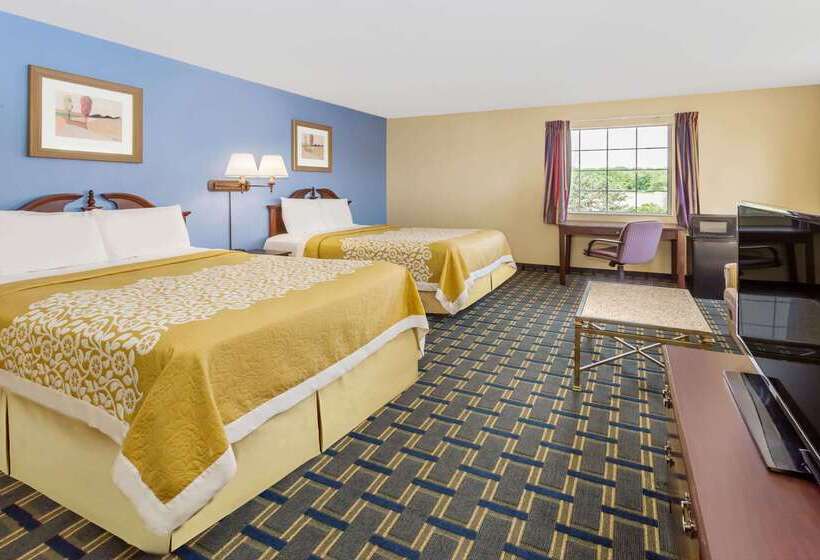 בית מלון כפרי Days Inn By Wyndham Plymouth