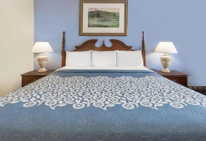 בית מלון כפרי Days Inn By Wyndham Plymouth