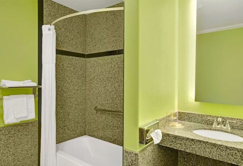 ホテル Days Inn By Wyndham San Francisco  Lombard