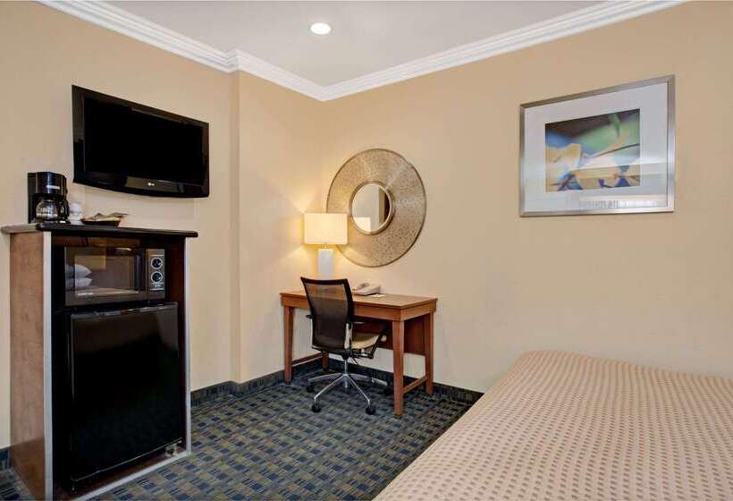 ホテル Days Inn By Wyndham San Francisco  Lombard