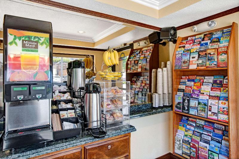 ホテル Days Inn By Wyndham San Francisco  Lombard