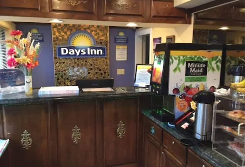 ホテル Days Inn By Wyndham San Francisco  Lombard