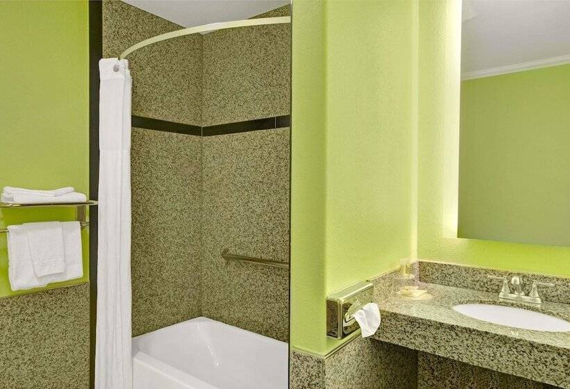 ホテル Days Inn By Wyndham San Francisco  Lombard