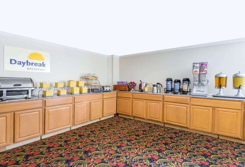 호텔 Days Inn By Wyndham Williamsburg Historic Area