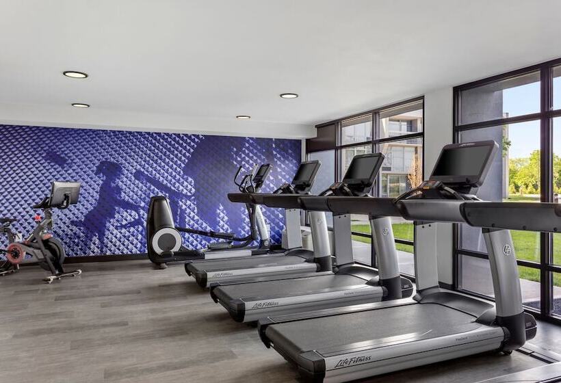 Delta Hotels By Marriott Somerset