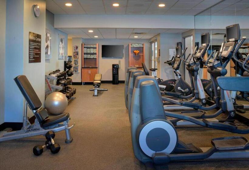 فندق Detroit Marriott Southfield