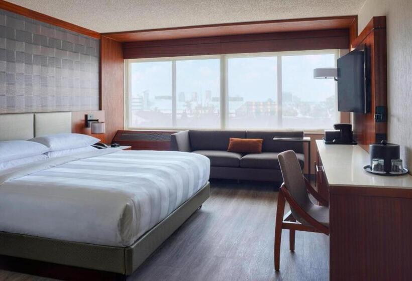 فندق Detroit Marriott Southfield