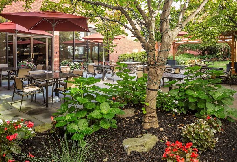 فندق Doubletree By Hilton Boston  Andover