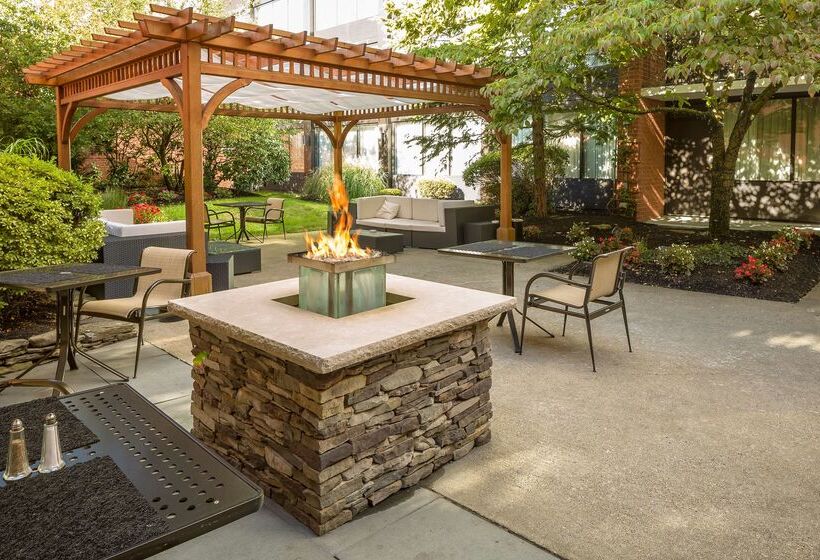 فندق Doubletree By Hilton Boston  Andover