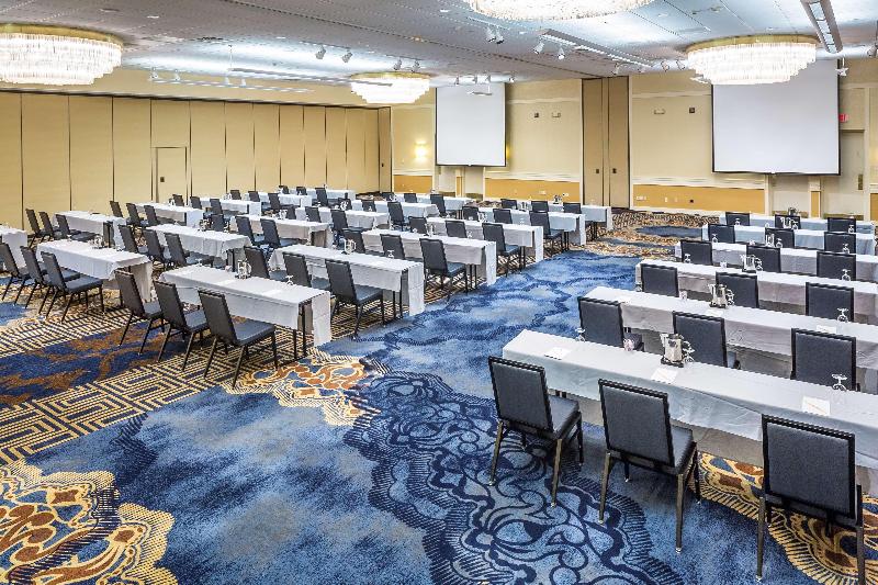 فندق Doubletree By Hilton Boston  Andover