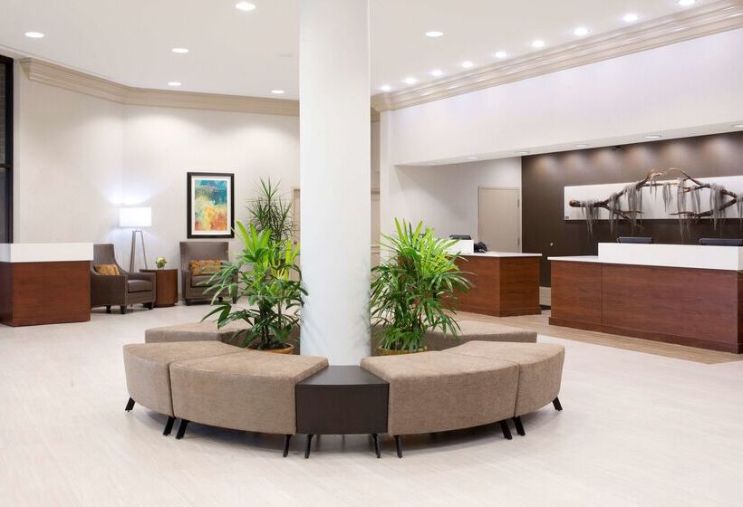 Doubletree By Hilton Hotel Lafayette