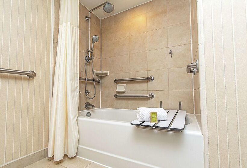 Doubletree By Hilton Hotel Lafayette