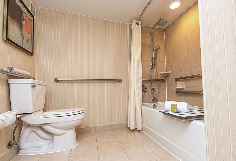 Doubletree By Hilton Hotel Lafayette