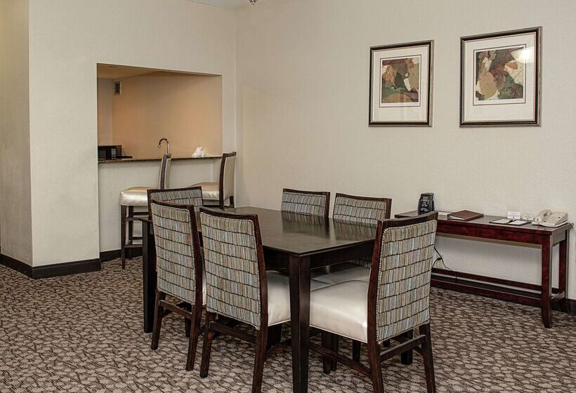 Doubletree By Hilton Hotel Lafayette