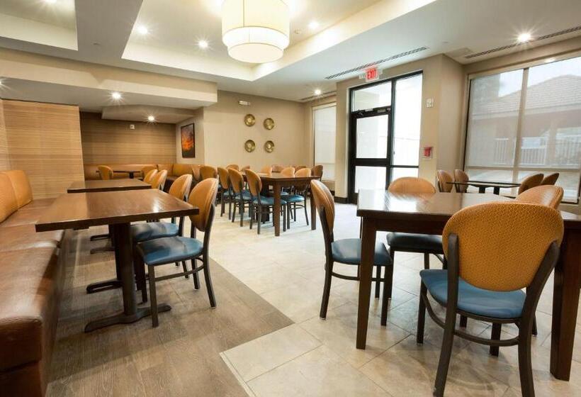 فندق Drury Inn & Suites Mcallen