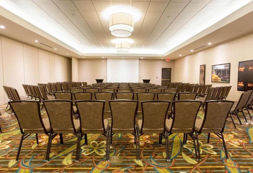 فندق Drury Inn & Suites Mcallen