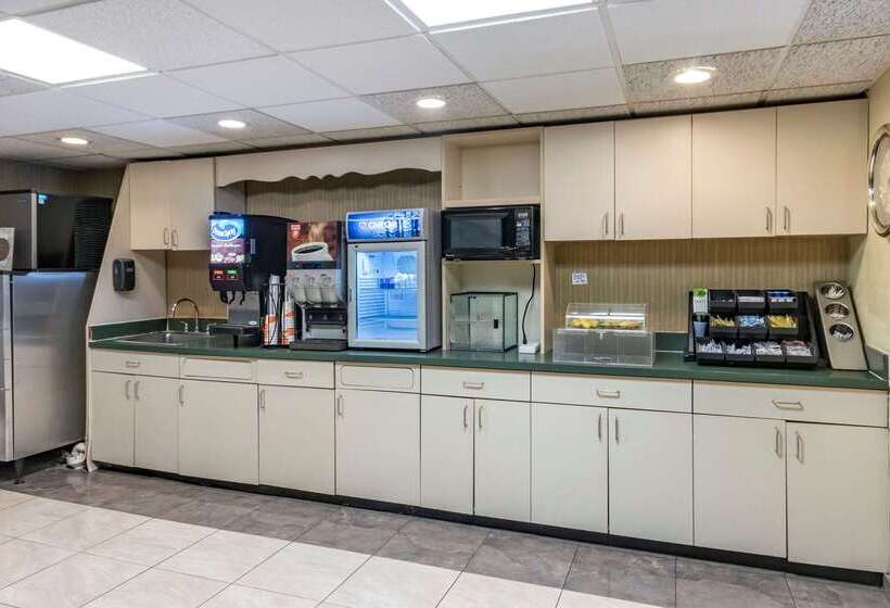 Отель Econo Lodge Billings