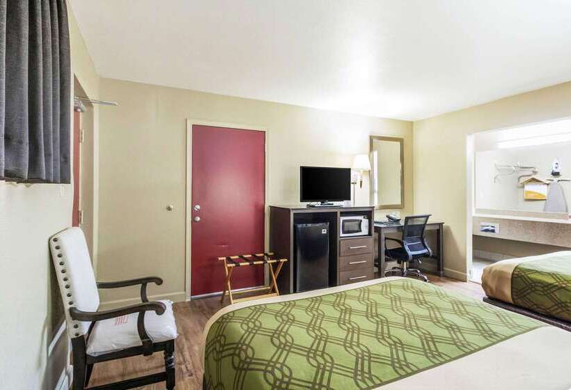 酒店 Econo Lodge Inn & Suites I 35 At Shawnee Mission