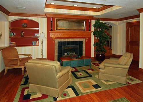 酒店 Econo Lodge Inn & Suites Six Flags