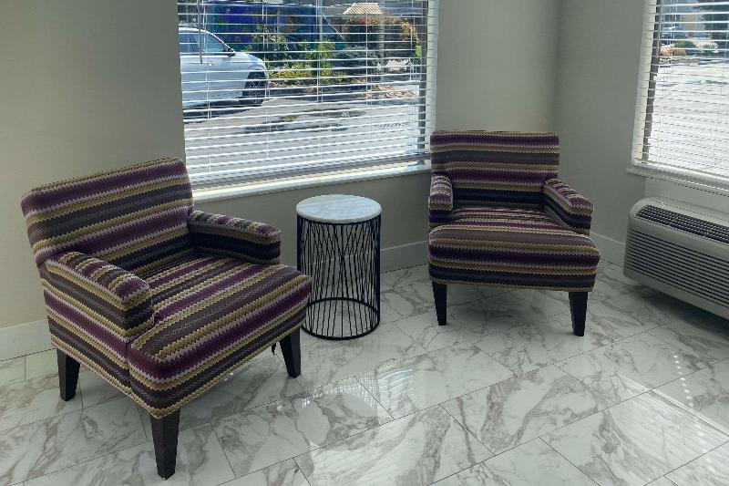 هتل Econo Lodge Sevierville Pigeon Forge On The River