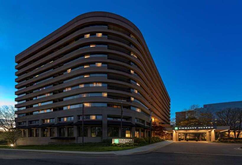ホテル Embassy Suites By Hilton Bethesda Washington Dc