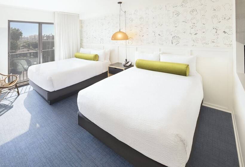 هتل Erwin Venice Beach