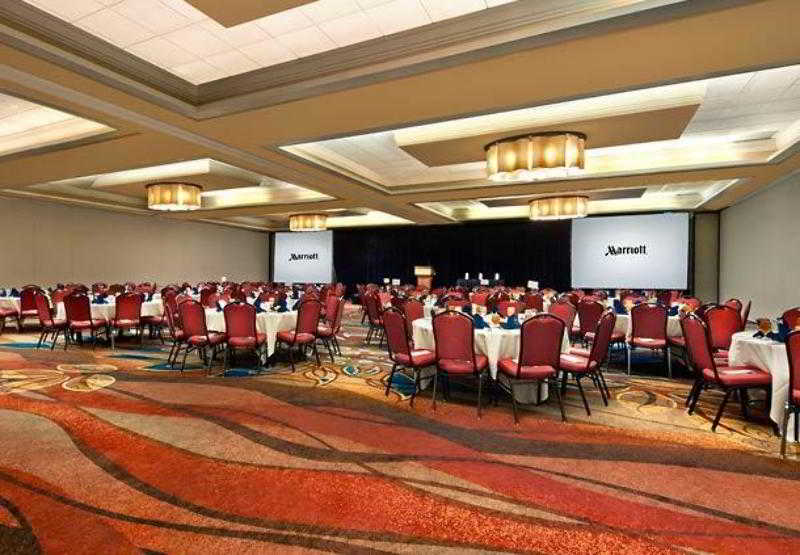 호텔 Fort Collins Marriott