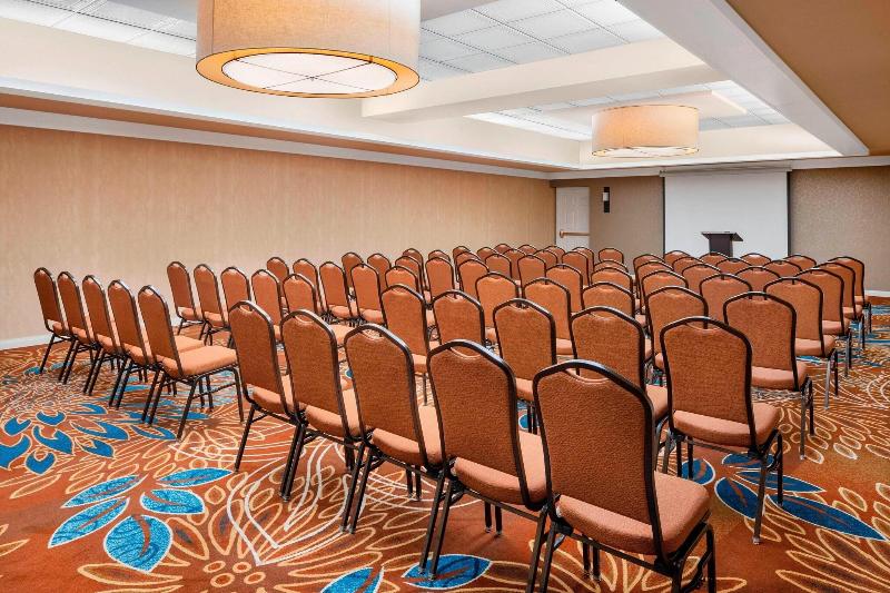 호텔 Fort Collins Marriott