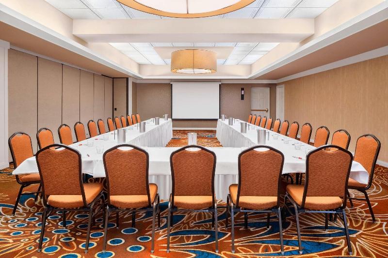 호텔 Fort Collins Marriott