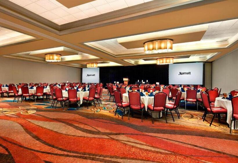 호텔 Fort Collins Marriott