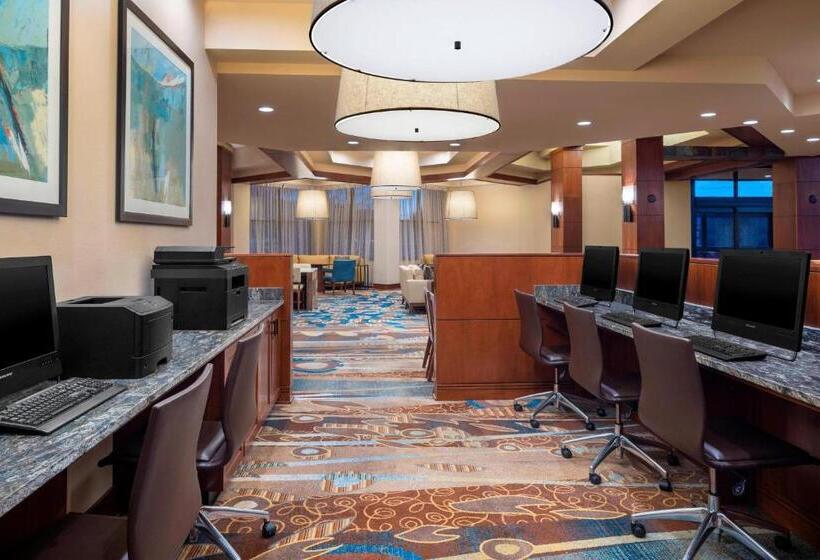 호텔 Fort Collins Marriott