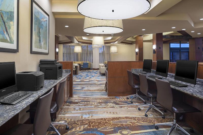 호텔 Fort Collins Marriott