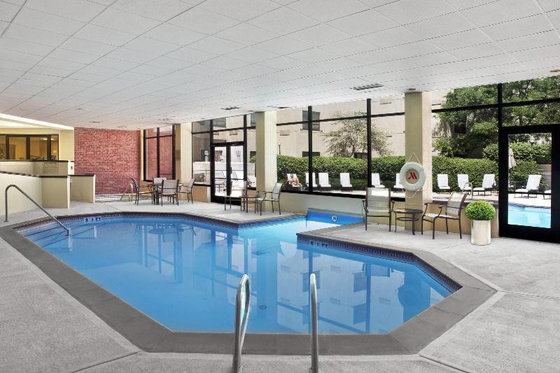 호텔 Fort Collins Marriott