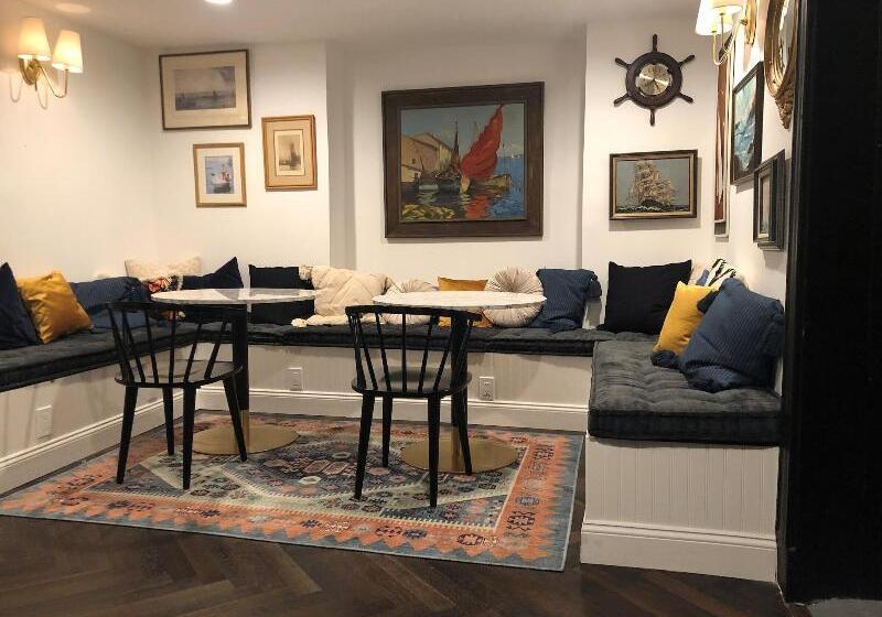 Found Hotel Boston Common