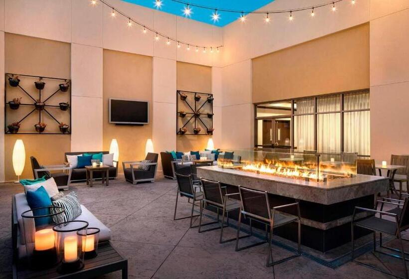 فندق Fullerton Marriott At California State University