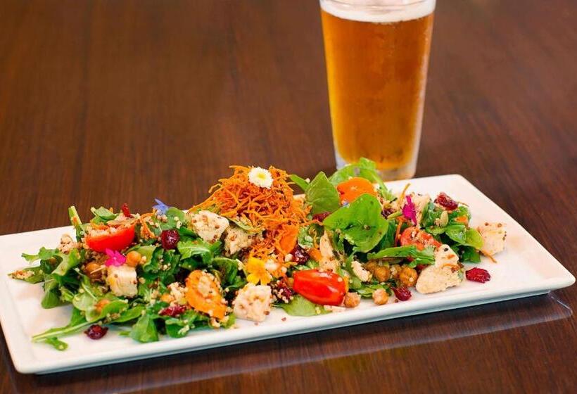 فندق Fullerton Marriott At California State University