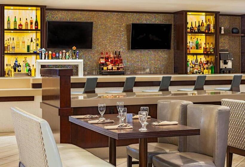 فندق Fullerton Marriott At California State University