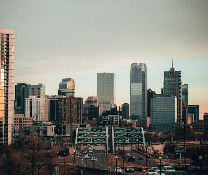 هتل Hilton Denver City Center