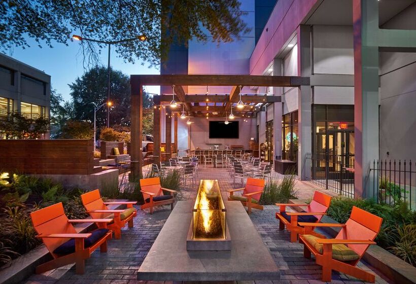 酒店 Hilton Knoxville