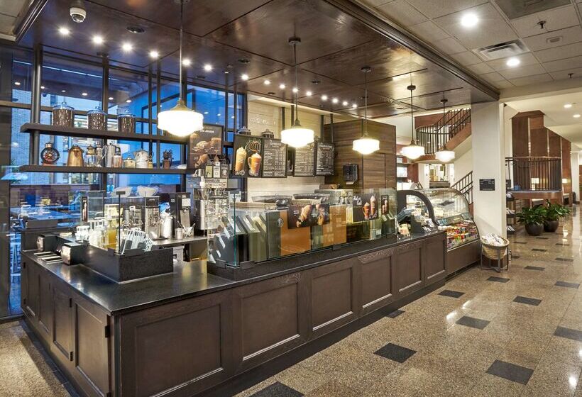 酒店 Hilton Knoxville