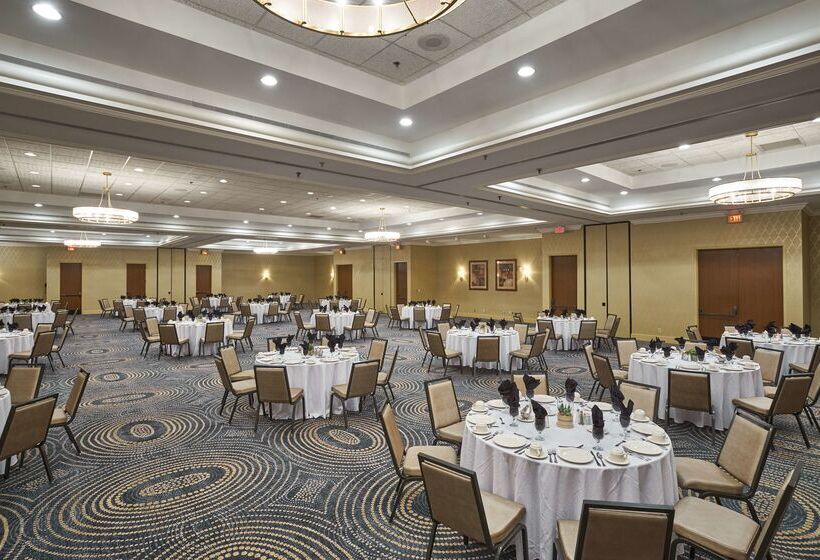 酒店 Hilton Knoxville