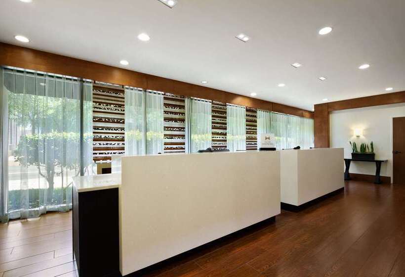 酒店 Hilton Knoxville