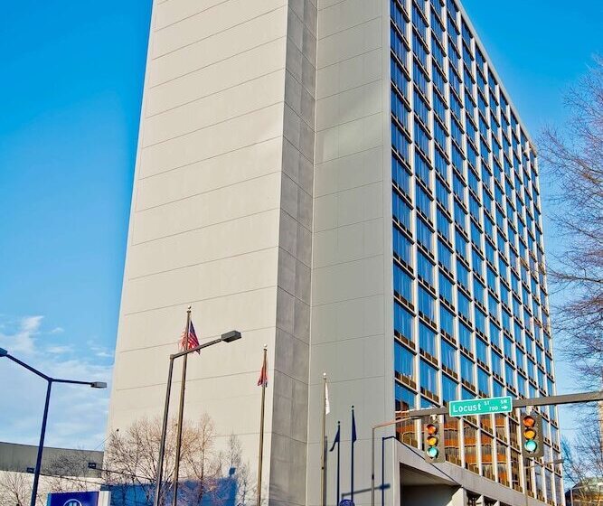 酒店 Hilton Knoxville