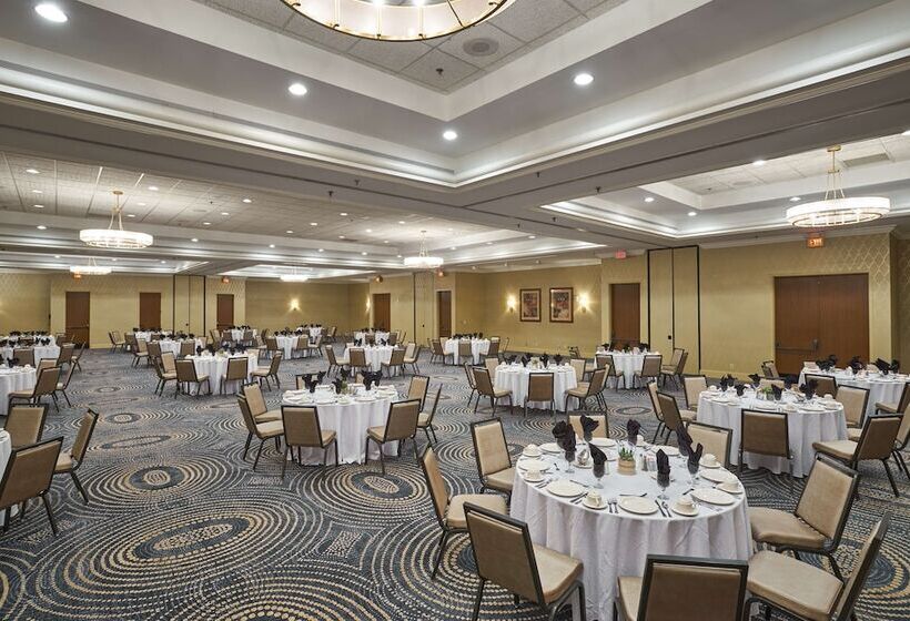 酒店 Hilton Knoxville