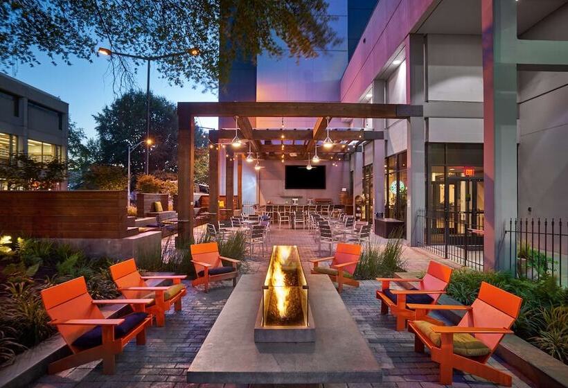 酒店 Hilton Knoxville