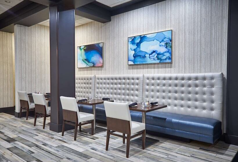 酒店 Hilton Knoxville